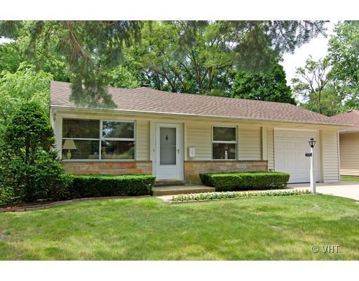 1012 Longaker Rd., Northbrook, IL 60062