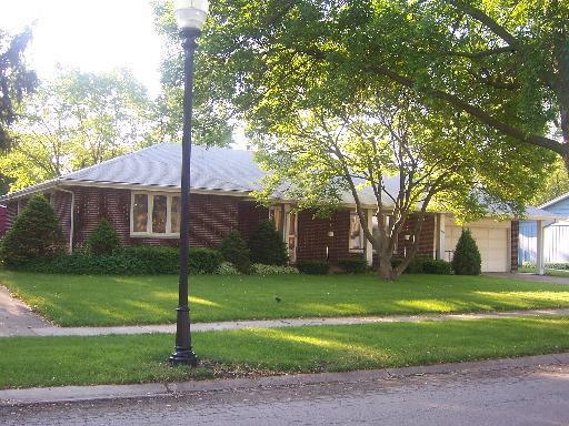 1705 Lily St., Aurora, IL 60505