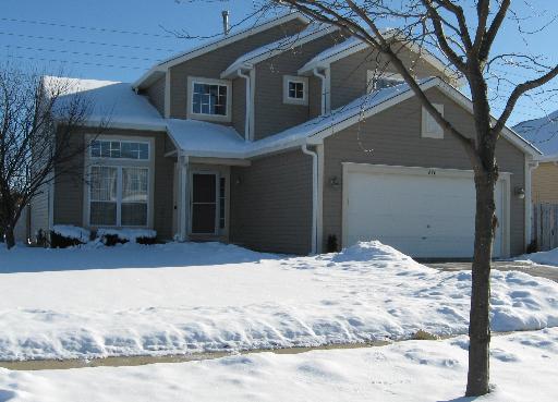 840 Parc Ct., Lake In The Hills, IL 60156