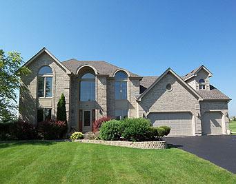 3691 Persimmon Dr., Algonquin, IL 60102