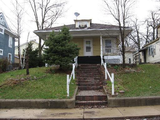241 Michigan St., Elgin, IL 60120