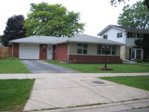 524 Anita St., Des Plaines, IL 60016