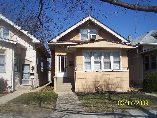 5228 W Dakin St., Chicago, IL 60641