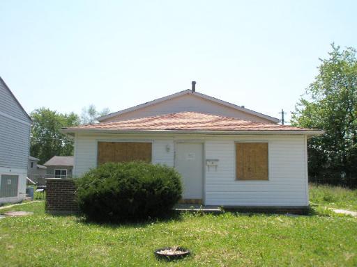 1405 Ambassador Ln., Ford Heights, IL 60411
