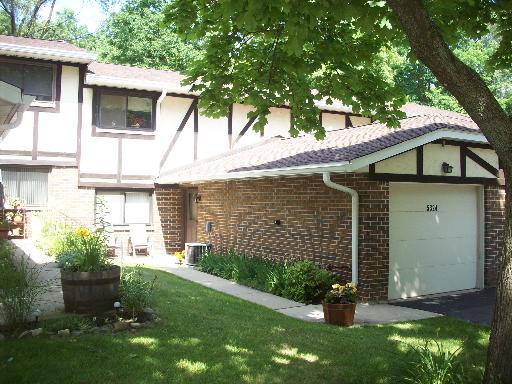 5324 Newport Dr., Lisle, IL 60532
