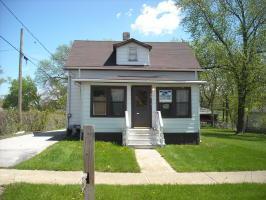 49 N Calhoun St., Aurora, IL 60505