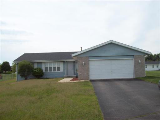 957 Quill Dr., Roscoe, IL 61073