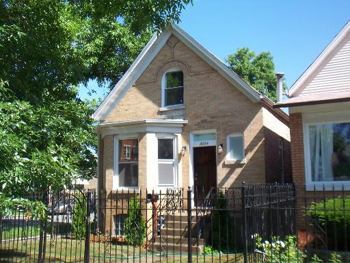 3554 N Beach Ave., Chicago, IL 60651