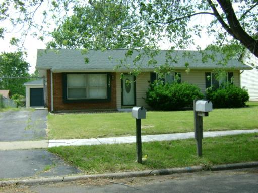 137 Larchmont Way, Bolingbrook, IL 60440
