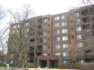 400 S Park Ave. #516, Calumet City, IL 60409