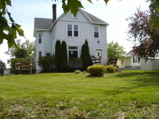 1110 S Adams St., Freeport, IL 61032