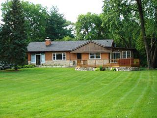 15W622 W 82nd St., Burr Ridge, IL 60527