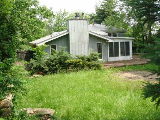 8357 W 99th St., Palos Hills, IL 60465