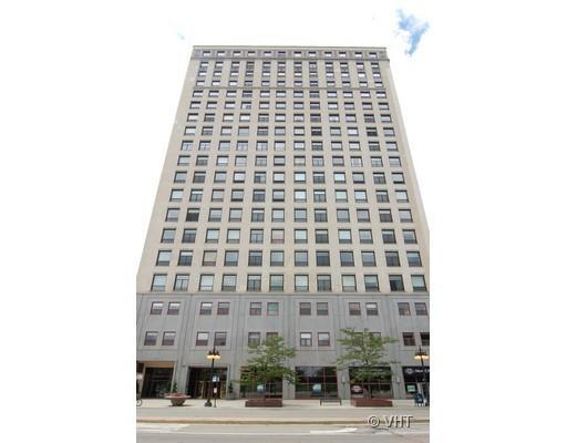 910 S Michigan Ave. #908, Chicago, IL 60605