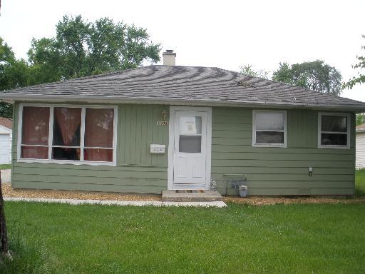 2506 Kirchoff Rd., Rolling Meadows, IL 60008
