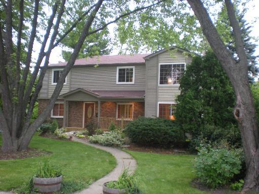 1442 Hackberry Rd., Deerfield, IL 60015