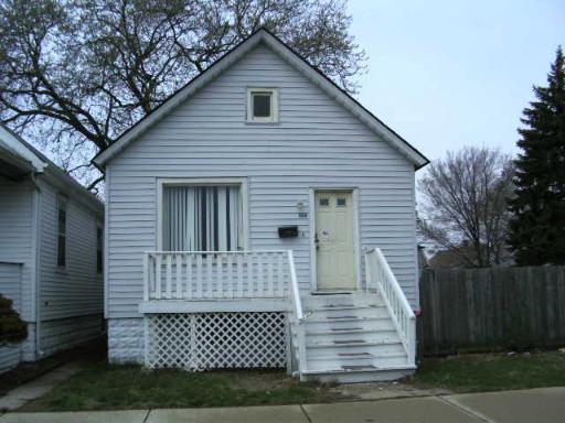 564 Douglas Ave., Calumet City, IL 60409