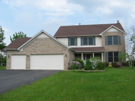 1495 Falcon Ln., Hoffman Estates, IL 60192