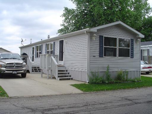 805 Mable Ln., Bartlett, IL 60103