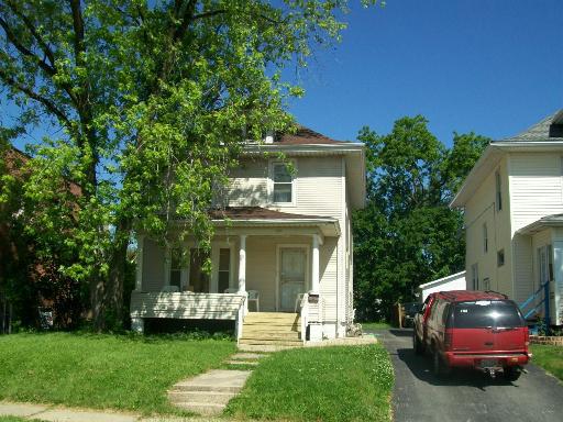 595 S Lake St., Aurora, IL 60506