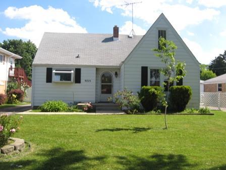 9225 Robinson Ave., Franklin Park, IL 60131