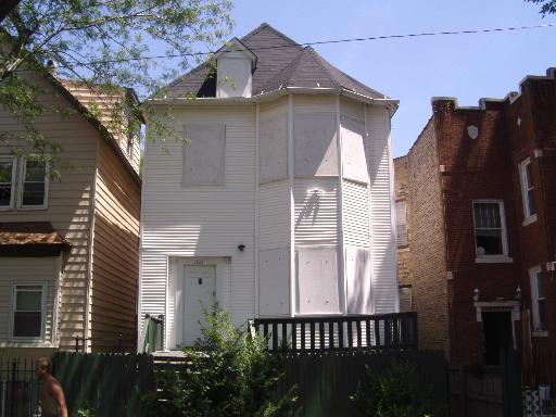 1721 N Albany Ave., Chicago, IL 60647