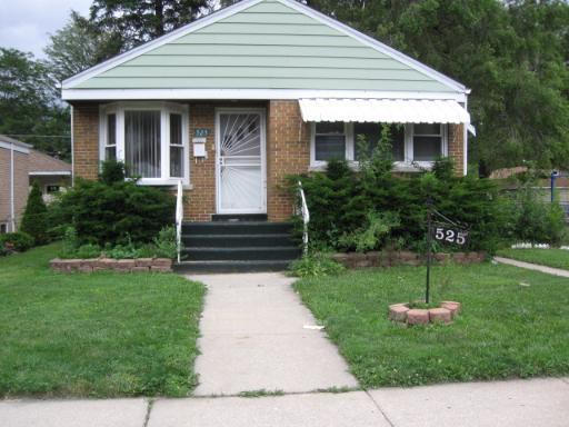525 Bellwood Ave., Bellwood, IL 60104