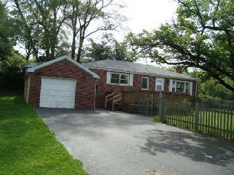 1102 Van Buren St., Wauconda, IL 60084