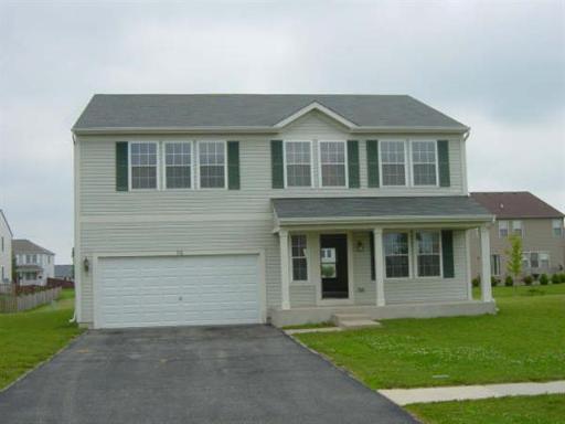 512 Prairie Point Dr., Poplar Grove, IL 61065