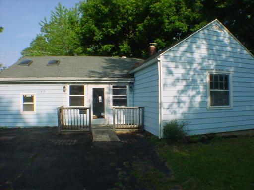 1145 Pleasant Pl., Aurora, IL 60505