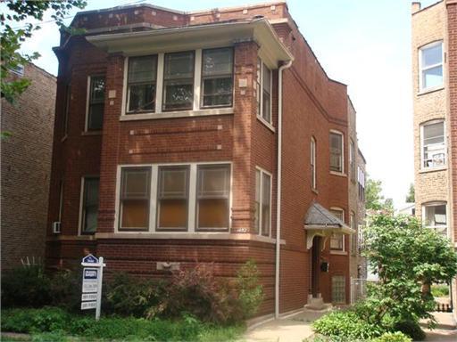 1452 W Rosemont Ave., Chicago, IL 60660