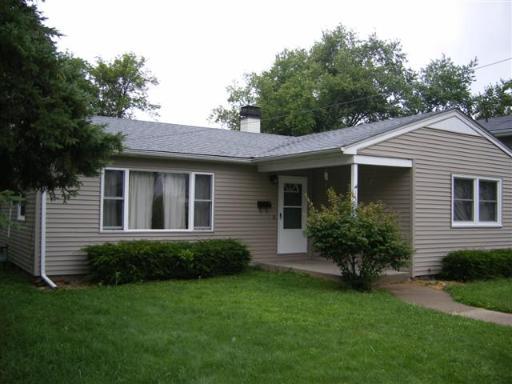 1123 Commercial St., Sycamore, IL 60178