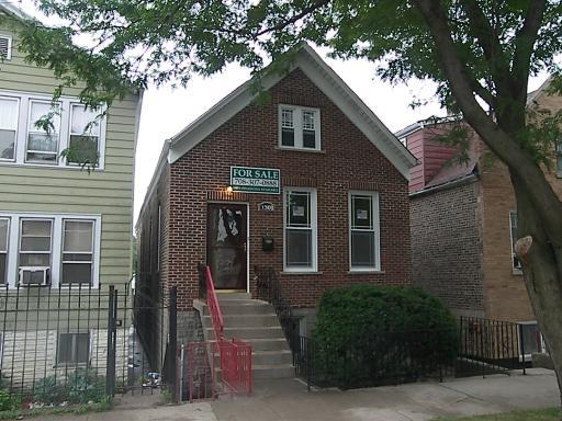 3301 S Carpenter St., Chicago, IL 60608