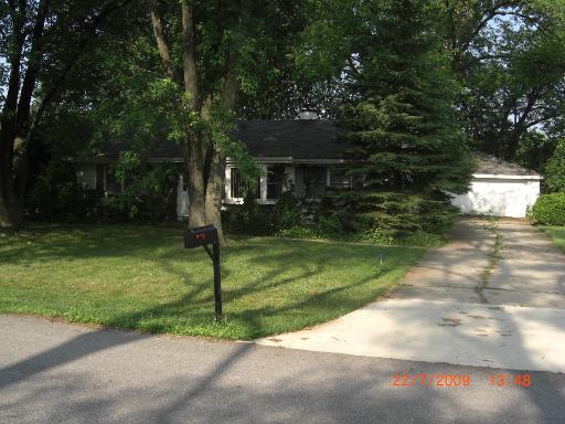 1708 Holly Ln., Northbrook, IL 60062
