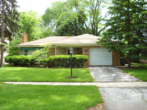 263 Bristol St., Northfield, IL 60093