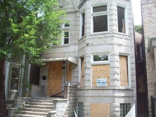 7215 S Emerald Ave., Chicago, IL 60621
