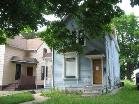 474 Addison St., Elgin, IL 60120
