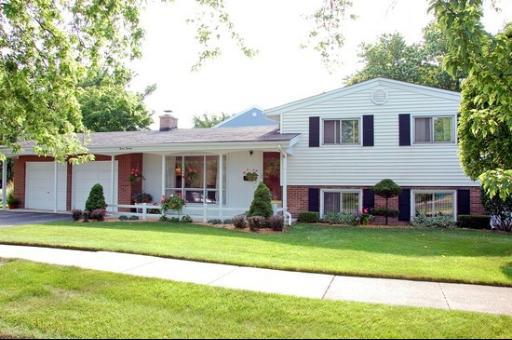 1220 Greenbriar Ln., Northbrook, IL 60062