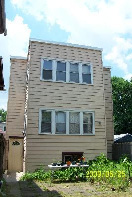 2820 N Maplewood Ave., Chicago, IL 60618