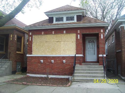713 E 92nd St., Chicago, IL 60619