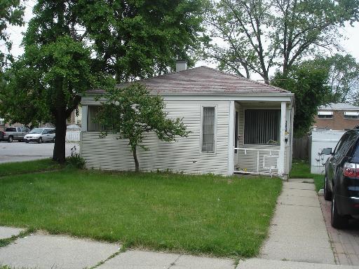12636 S Elizabeth St., Calumet Park, IL 60827