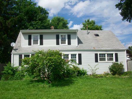 36 East Dr., Northlake, IL 60164
