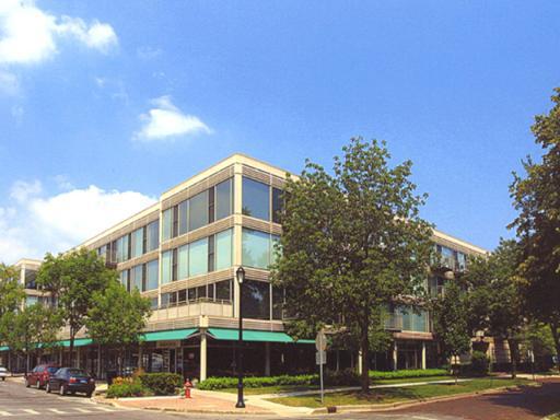 705 11th St. #403, Wilmette, IL 60091