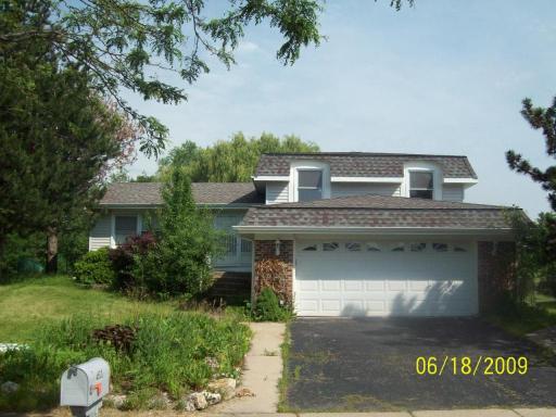 4503 Thornbark Dr., Hoffman Estates, IL 60192