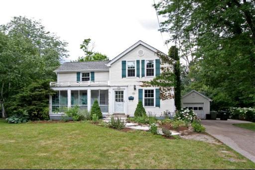 542 North Ave., Barrington, IL 60010
