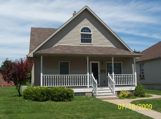 244 E Third St., Oglesby, IL 61348