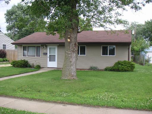 7611 Venus St., Machesney Park, IL 61115