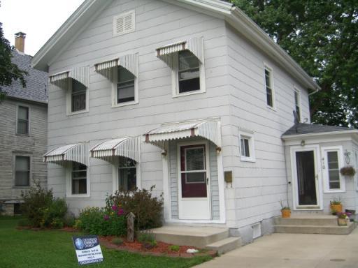 410 N Division Ave., Polo, IL 61064