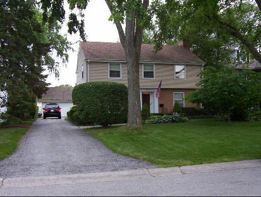 2337 Schiller Ave., Wilmette, IL 60091