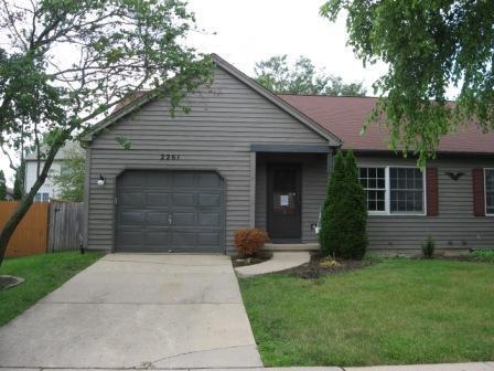 2261 Valley Creek Dr., Elgin, IL 60123